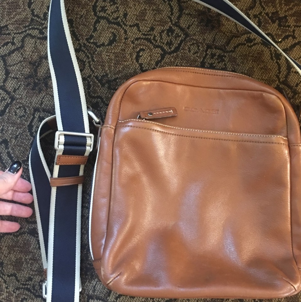 Authentic COACH over the shoulder handbag